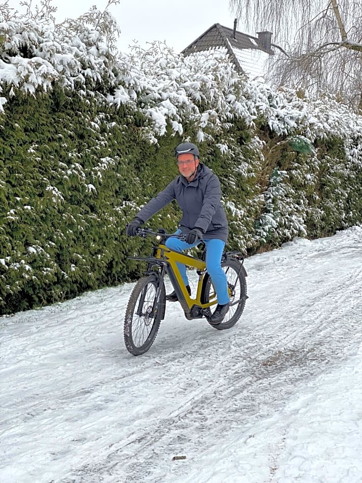   Ronald Bankowsky fährt nahezu täglich mit seinem Dienstrad zur Arbeit - auch im Winter!
