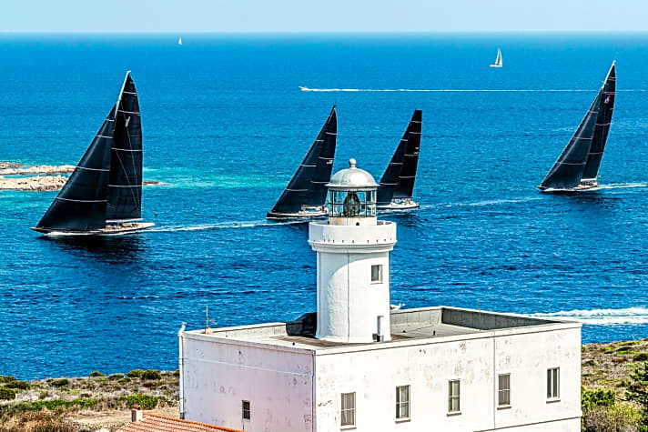   Insel-Rallye: Der Maxi Yacht Rolex Cup wird auch in diesem September wieder die Crème de la Crème der Supersegler an die Costa Smeralda locken. 