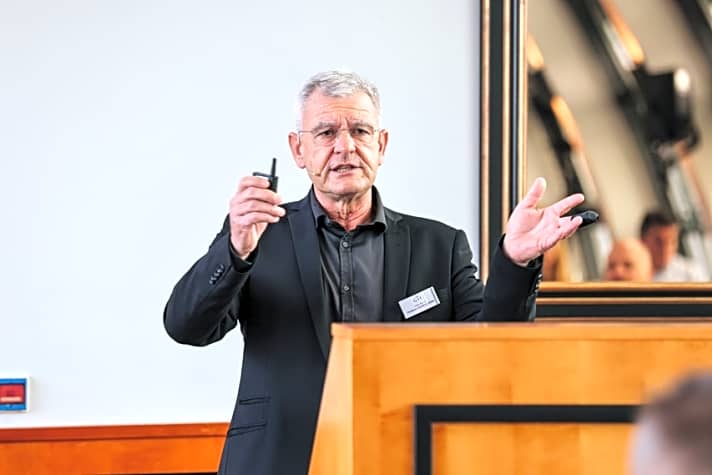   Prof. Dr. Harald Gumbiller (Eigner „Big Joy“)