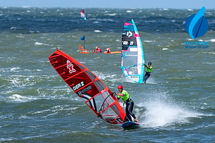 Gunnar Asmussen holte beim Multivan Windsurf Cup Platz zwei