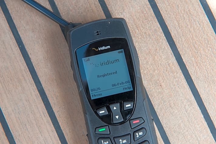 Das Motorola 9555. Schon seit Jahrzehnten führt Motorola den Markt der erschwinglichen Satellitentelefone an