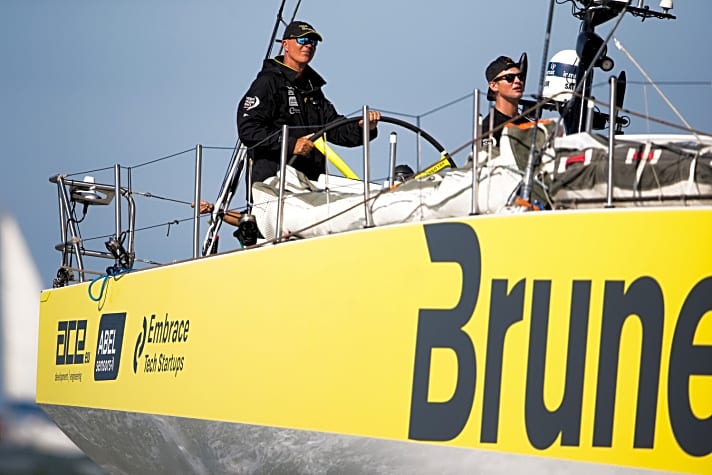   Geht es für Bouwe Bekkings zuletzt so erfolgreiches Team Brunel weiter bergauf? Der Start verlief mit starker taktischer Leistung vielversprechend
