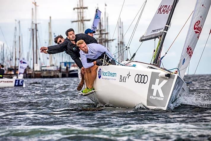   Starker Auftritt im Norden: Die Crew vom Bayerischen Yacht-Club gewann den Liga-Gipfel vor Kiel knapp vor dem Verein Seglerhaus am Wannsee