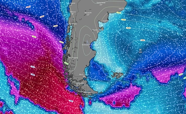   Abbildung 1: Wellenhöhe und -richtung am Mittwoch, den 6. Januar. Selbst der gröbste Seegang aus den Tiefs des Südlichen Ozeans wird vom südamerikanischen Kontinent blockiert, sodass Flachwasserbedingungen den Rückweg der Flotte im Südatlantik erträglich macht  