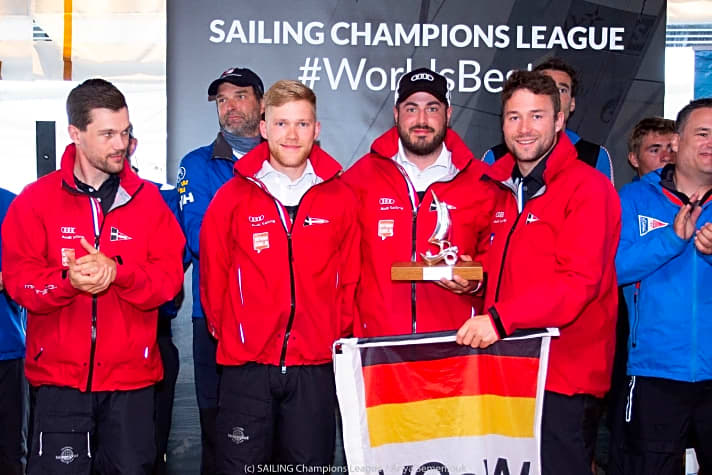   Glücklich über den erkämpften Podiumsplatz und die Qualifikation für das Champions-League-Finale im Spätsommer in St. Moritz: die VSaW-Crew
