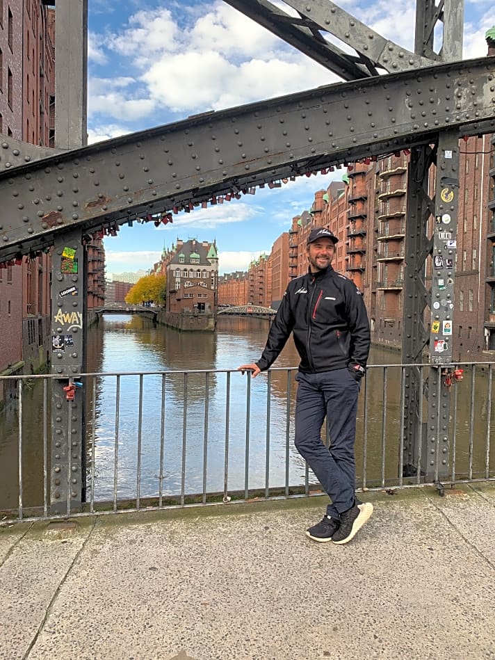   In Hamburg in seinem Element: Boris Herrmann lebt und arbeitet in der HafenCity