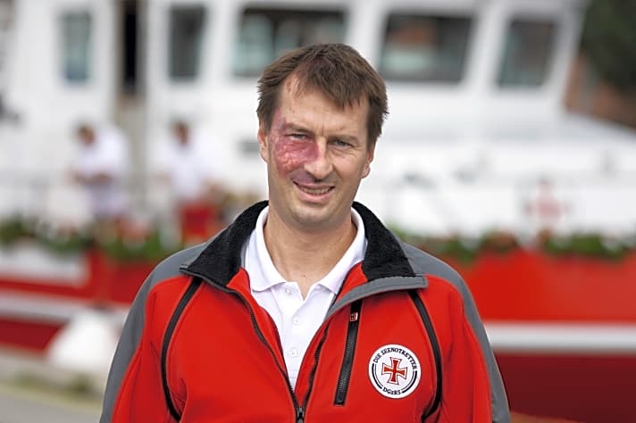   Timo Jordt, 42, ist seit 1998 Seenotretter und seit 2005 Ausbilder. Er leitet die Trainingsflotte