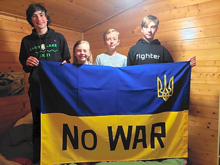   Inzwischen in Italien angekommen: die jungen Segler der ukrainischen Trainingsgruppe von Pavlo Dontsov
