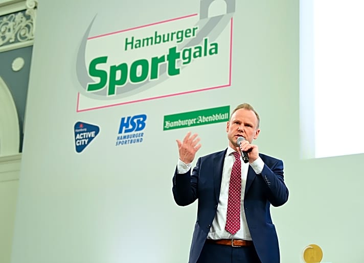   Hamburgs Senator für Inneres und Sport: Andy Grote – hier bei der Hamburger Sportgala, bei der Boris Herrmann, Erik Heil und Thomas Plößel geehrt wurden – ist bekennender Helga-Cup-Fan