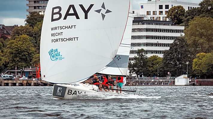   Süd-Team erfolgreich im Norden: Die Mannschaft vom Württembergischen Yacht-Club liegt nach zwei Liga-Wochenenden auf Tabellenplatz drei