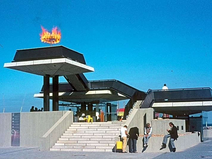 Eröffnungsfeier im Olympiazentrum Schilksee, Olympisches Feuer.