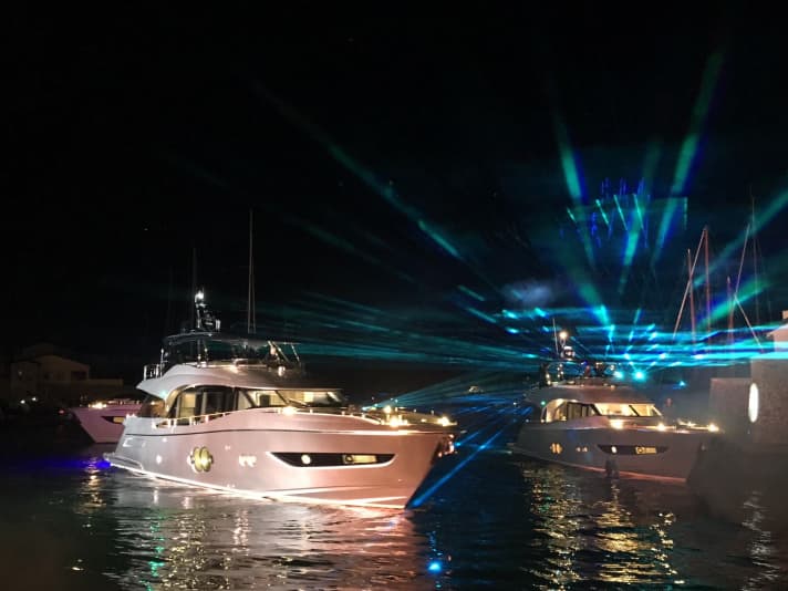 Monte Carlo Yachts "Tribute to Light" | t"