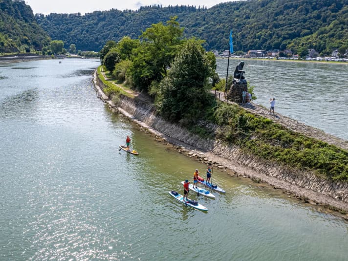 Die Loreley - eines der bekanntesten Wahrzeichen am Rhein.