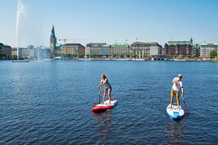   Deutschland: Hamburg-Rundfahrt mit dem SUP Board