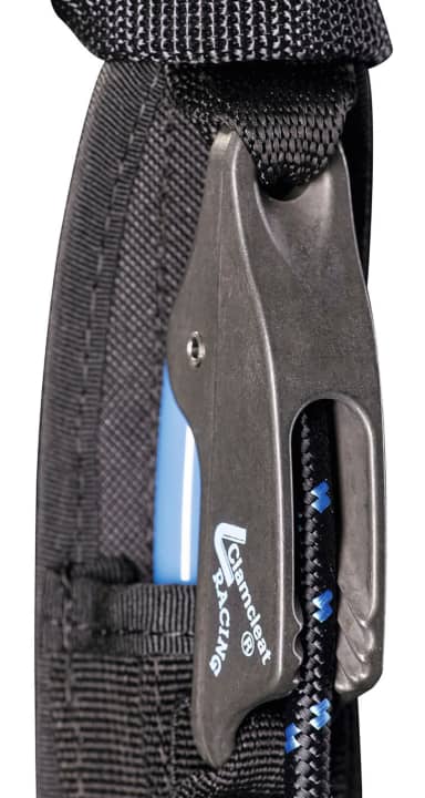 Quick to adjust, nothing dangles in the way.