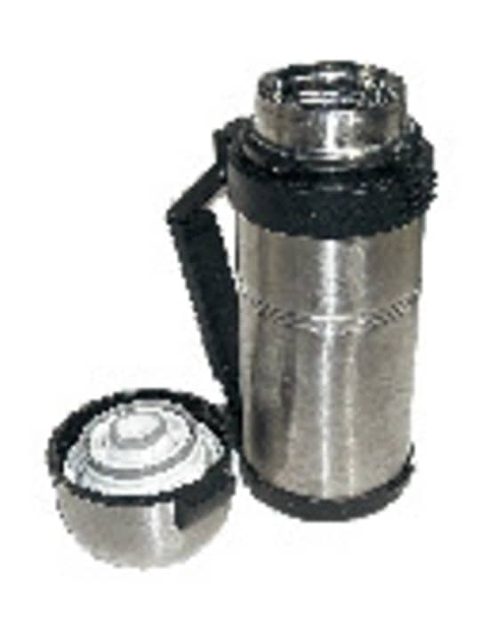 Ce qui tient chaud tient aussi froid : le thermos du magasin de bricolage<a href="https://www.awin1.com/cread.php?awinmid=12557&awinaffid=471469&clickref=Y+Thermoskanne&ued=https%3A%2F%2Fwww.bergzeit.de%2Fp%2Fthermos-everyday-isolierflasche%2F5027967%2F" target="_blank" rel="noopener noreferrer nofollow">Thermoskanne</a>* a obtenu de bons résultats au test. Le liquide froid de 6 degrés au départ n'était chaud que de 13 degrés après 24 heures. Les pichets en acier inoxydable sont adaptés à l'utilisation à bord. Ils sont également disponibles avec un col large, par exemple pour les glaçons. Un joli travail d'hivernage : bricoler un support pour plusieurs pichets