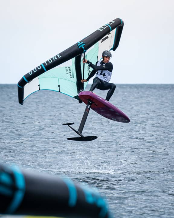 Klaas Voget trickste sich beim Foil Festival zum Deutschen Meister im Wingfoilen