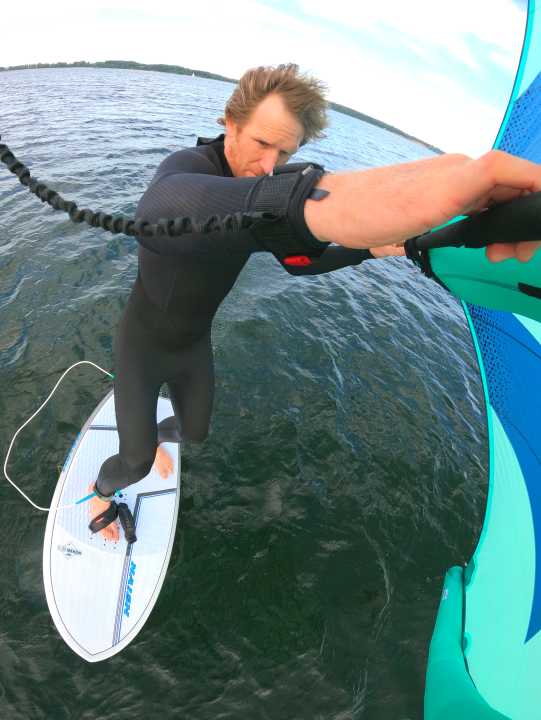 Naish Hover 85