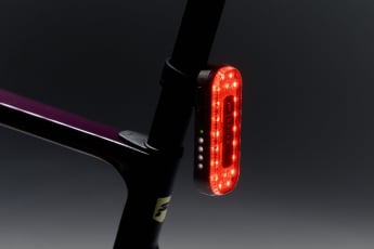 Neues Radar-Rücklicht mit 190 Meter Reichweite