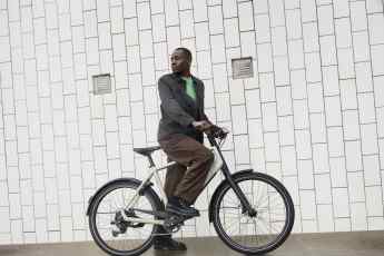 Der Nächste bitte! Gazelle Curb Urban E-Bike mit neuem Bosch-Hinterradmotor