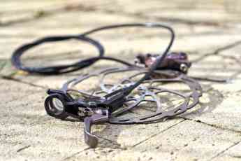 Hayes Dominion im Test