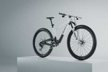 Vollintegrierter Cross Country Racer