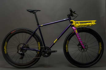 With flatbar gravel bike to the Giro