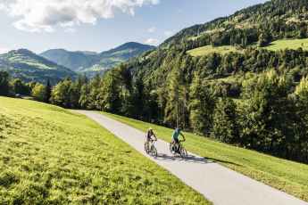 Mit dem Rad stressfrei über die Alpen – 3 Genussrouten für Einsteiger