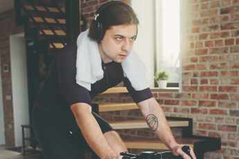 Ein 4-Wochen-Trainingsplan für Indoor-Rennen