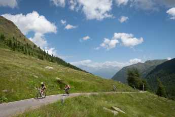 Neuland mit drei Alpenpässen