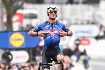 Mathieu van der Poel siegt bei seiner Premiere