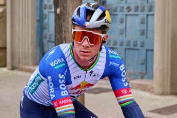 Red-Bull-Profi Evenepoel gibt Debüt bei der Flandern-Rundfahrt