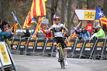 Vingegaard dominiert am Berg auch mit halber Kraft