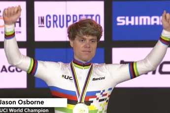 McCarthy und Osborne gewinnen UCI Cycling eSports WM