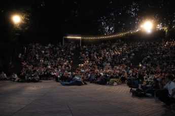 First open-air evening breaks the 1,000-ticket mark
