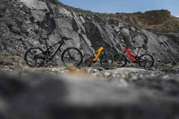 Fox Upside-Down-Gabel, neuer Motor und leichter