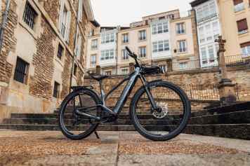 Abgefahrene E-MTBs mit Bosch CX und 800 Wh