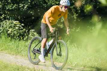 Viel Gravelbike für 1800 Euro