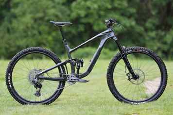All Mountain mit feinem Fahrwerk und Handling