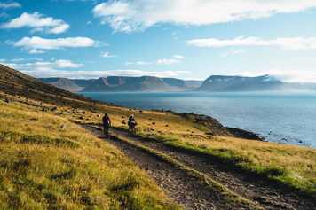 Durch Thors Vorgarten