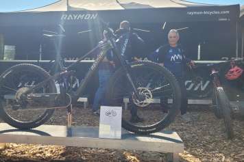 Neue E-MTBs und Motoren vom Bike-Festival
