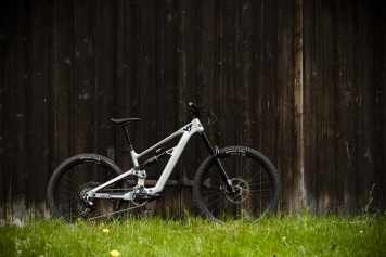 Neues Avinox-Enduro ab 4.499 Euro!