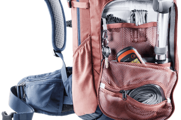 Deuter - Attack 20 + First Aid Kit