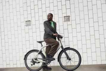 Der Nächste bitte! Gazelle Curb Urban E-Bike mit neuem Bosch-Hinterradmotor