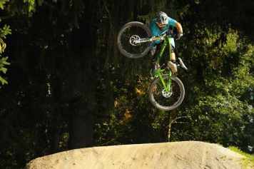 Trek Slash 9