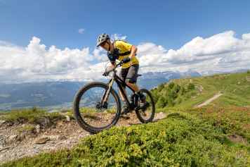 Neue Trail- und Race-Fullys aus Polen