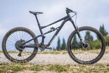 Enduro Specialized Status 160