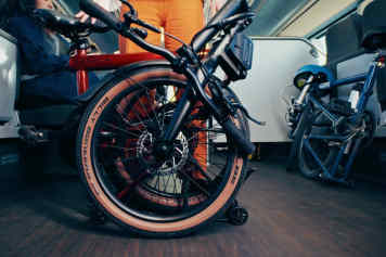 Ahooga-Klappräder mit und ohne Motor