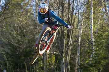 Rassiger Racer – das Santa Cruz V10 bietet Top-Werte für einen hohen Preis