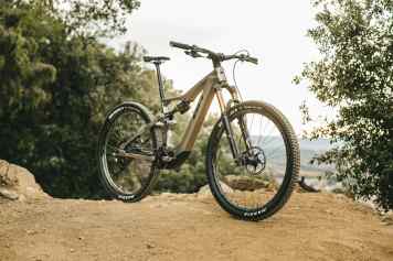 Viel Power, wenig Gewicht! Spanisches E-MTB für Trail und Enduro